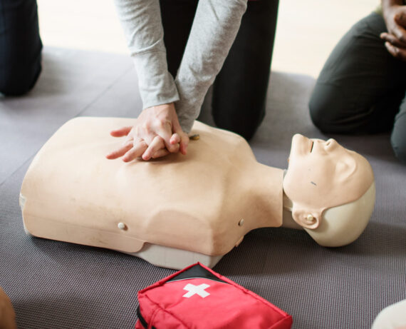 Curso Aplicación de Reanimación Cardiopulmonar e Intervención en Atragantamientos